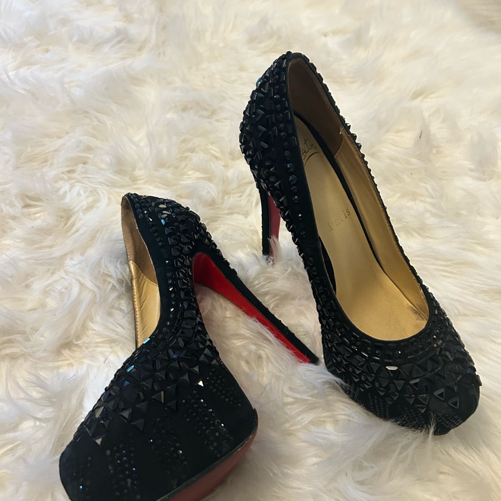 Christian Louboutin.Black suede crystal embellishment pumps. 
Size: 6.5/ 37